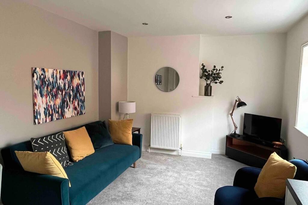 Town Centre Apartment With Parking Wallingford Exterior photo